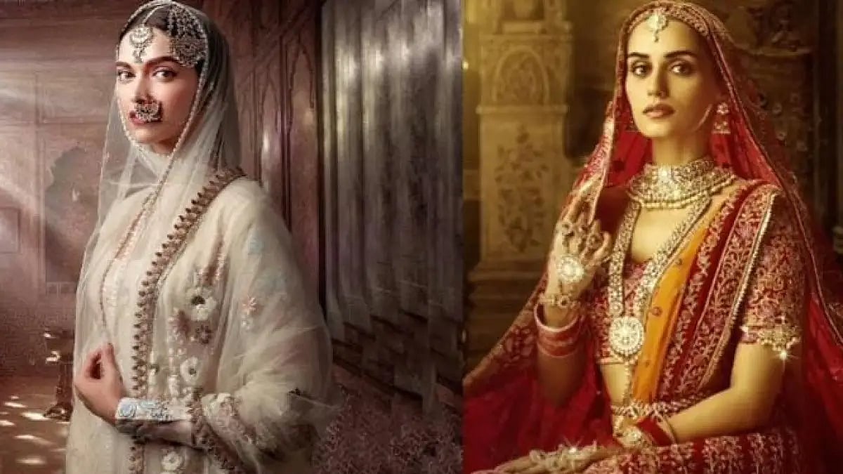 Deepika Padukone And Manushi Chhillar