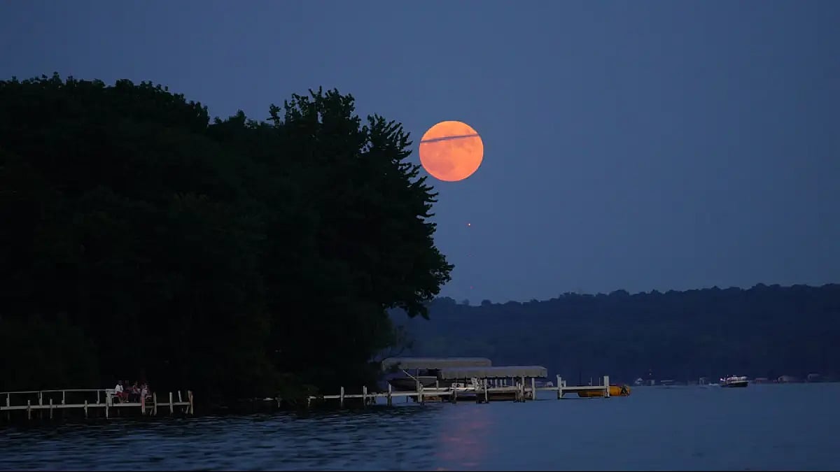 A supermoon is also known as Rose Moon and the Honey Moon