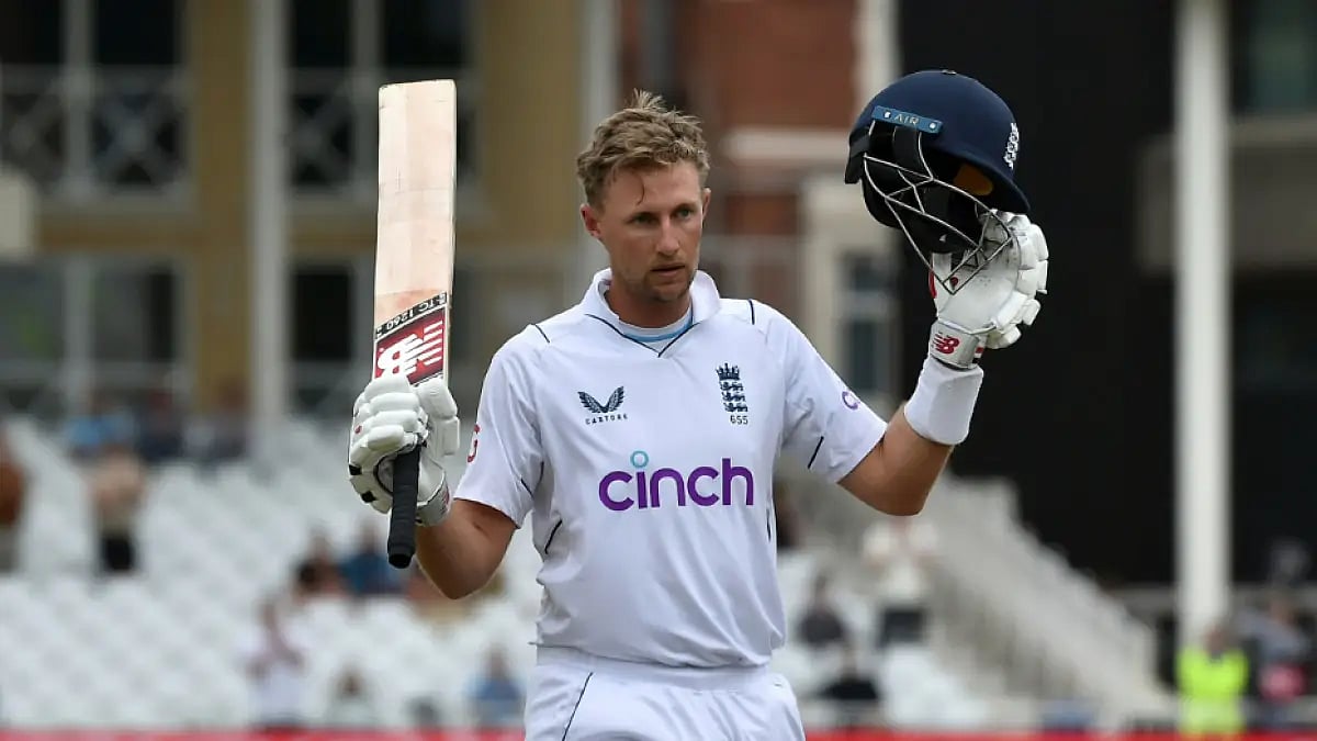 Joe Root celebrates after scoring his century against New Zealand in the second Test.