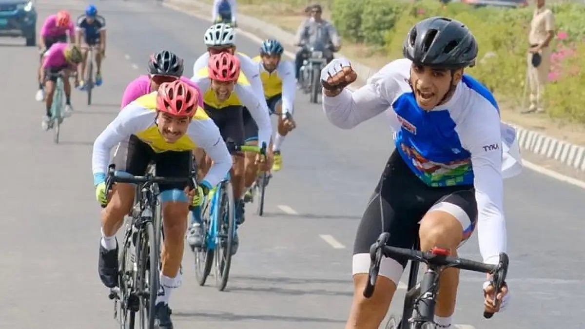 Adil Altaf (in blue) celebrates his win at Khelo India Youth Games. 