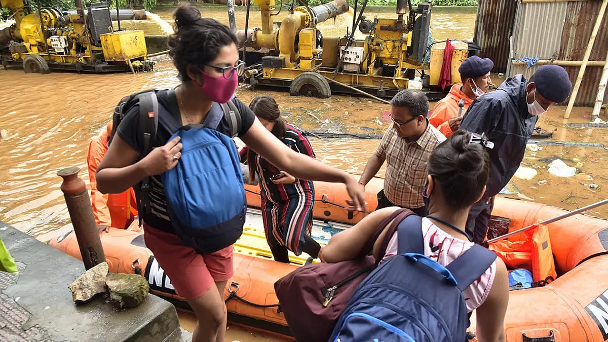 6 Dead In China As Rain Triggers Landslides, House Collapse