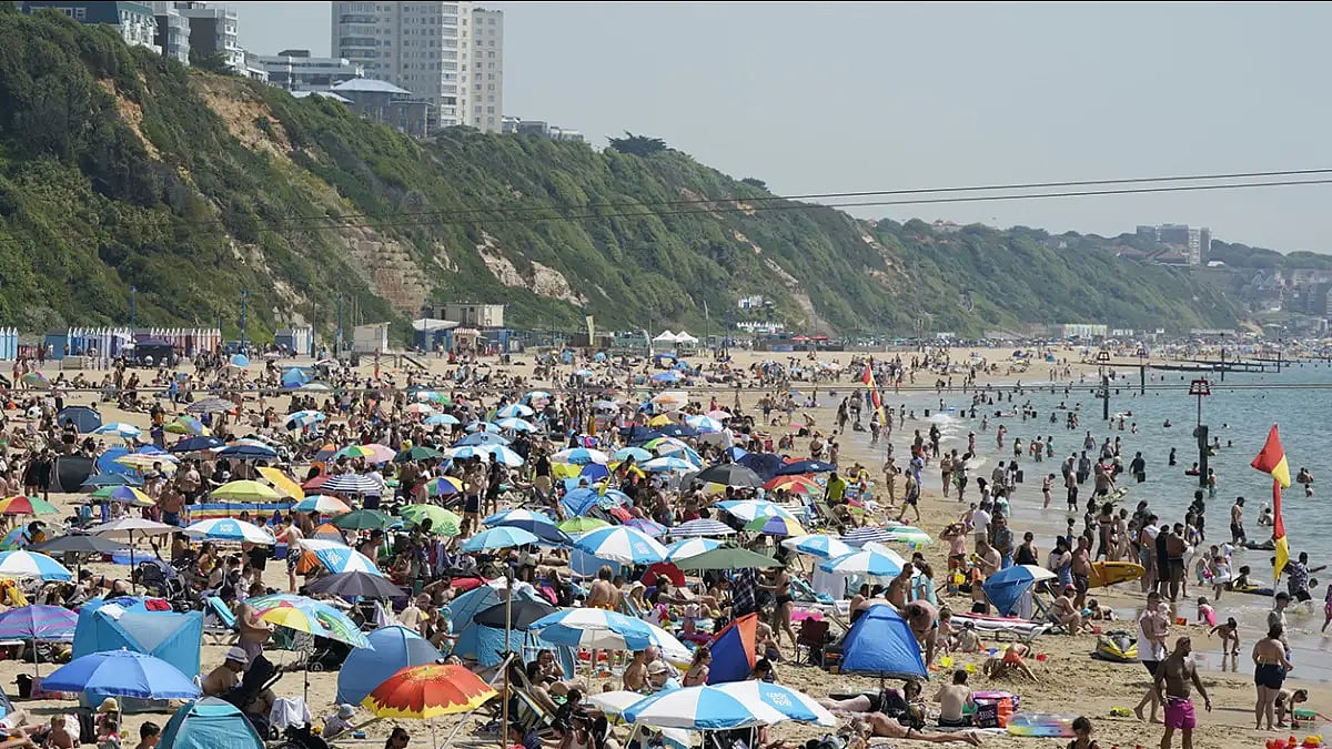 Europe Wilts Under Early Heat Wave From Med To North Sea