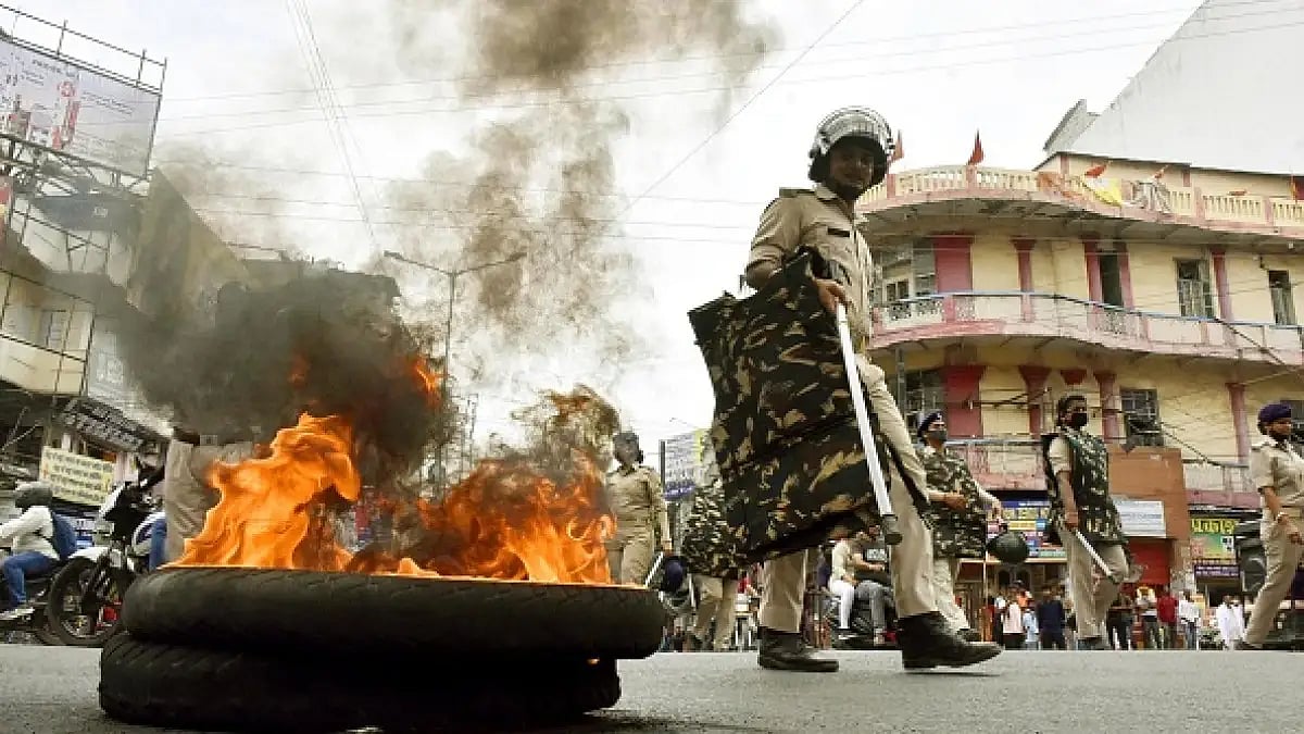 Rage across the country against the Agnipath army recruitment scheme.