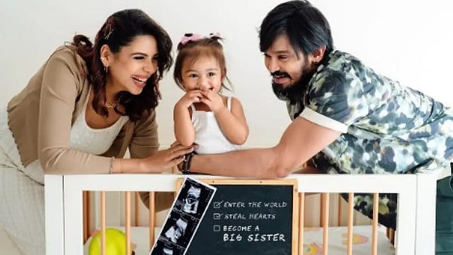 Tamil Actor Nakkhul, Wife Sruti Blessed With A Baby Boy