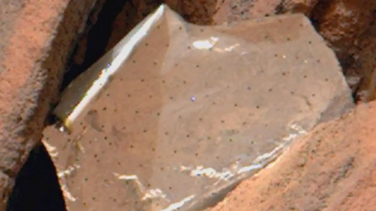 The thermal blanket is used to protect from the extreme temperature on the way to the red planet