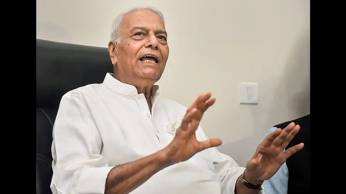 Yashwant Sinha addresses a press conference