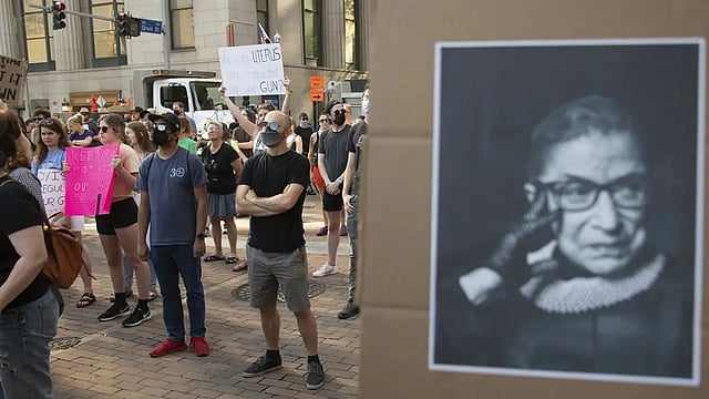 US Supreme Court Strikes Down Abortion Rights Overruling Roe vs Wade Judgement