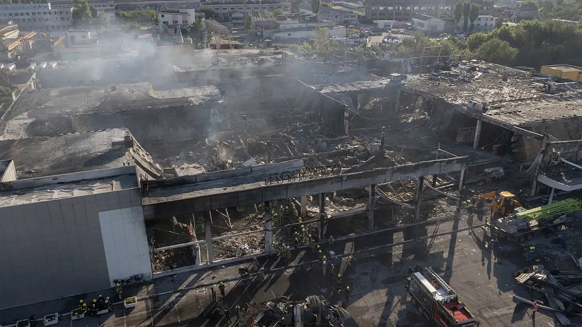 Russia’s Missile Attacks Leave 21 People Dead In Ukraine: Officials