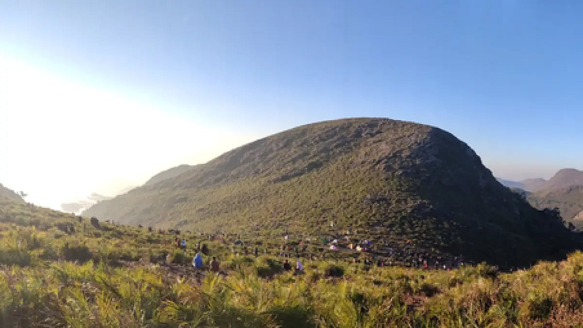 The trekking trails around Vanjangi are stunning