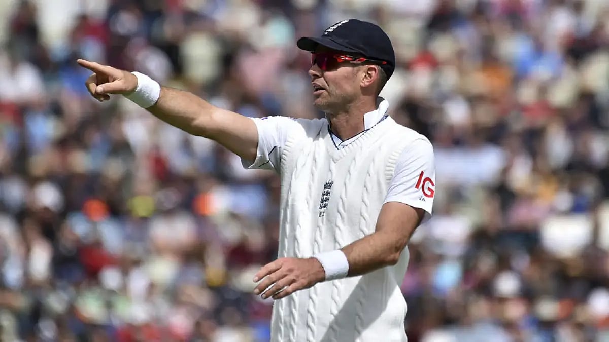 James Anderson is also the oldest pacer to take a fifer in Test.