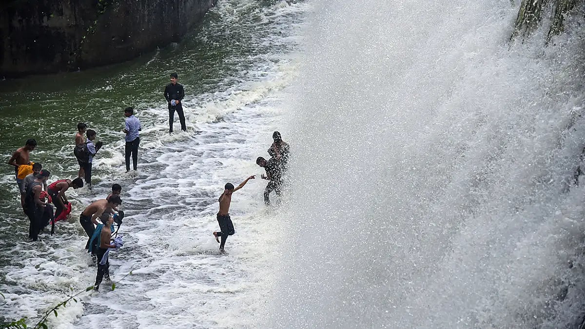 Maharashtra: Prohibitory orders at tourists spots in Pune district as IMD warns of heavy rainfall