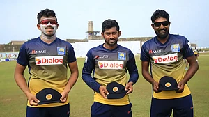 Prabath Jayasuriya, Kamindu Mendis and Meheesh Theekshana make their Test debuts for Sri Lanka.