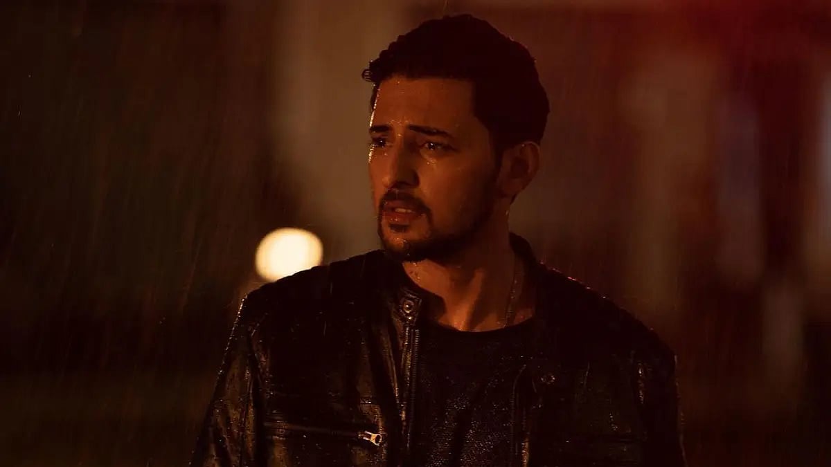 Darshan Raval in 'Baarishon Mein'