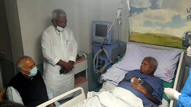 Lalu To Undergo Kidney Transplant On Dec 5: Tejashwi
