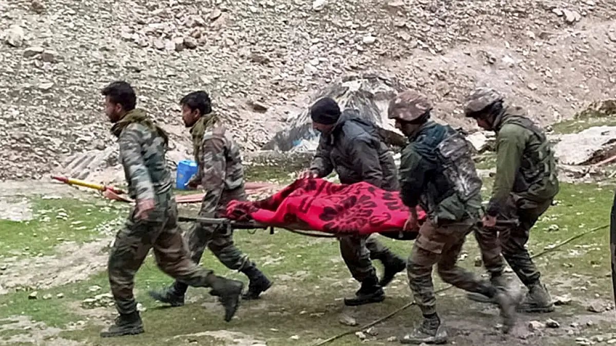 Death Toll In Amarnath Cloudburst Rises To 16; 15,000 Stranded Pilgrims Evacuated