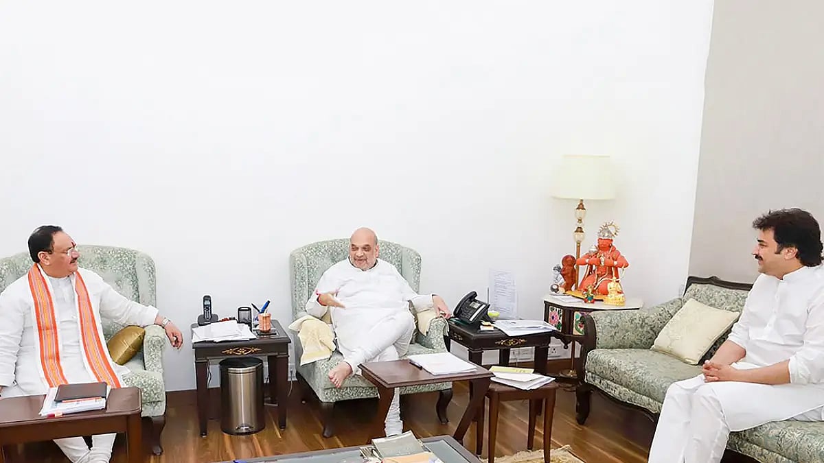 Kuldeep Bishnoi Meets Amit Shah, J P Nadda, Sparks Speculation He May Join BJP