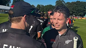 Michael Bracewell (R) has played 16 T20Is, scored 113 runs and scalped 21 wickets.