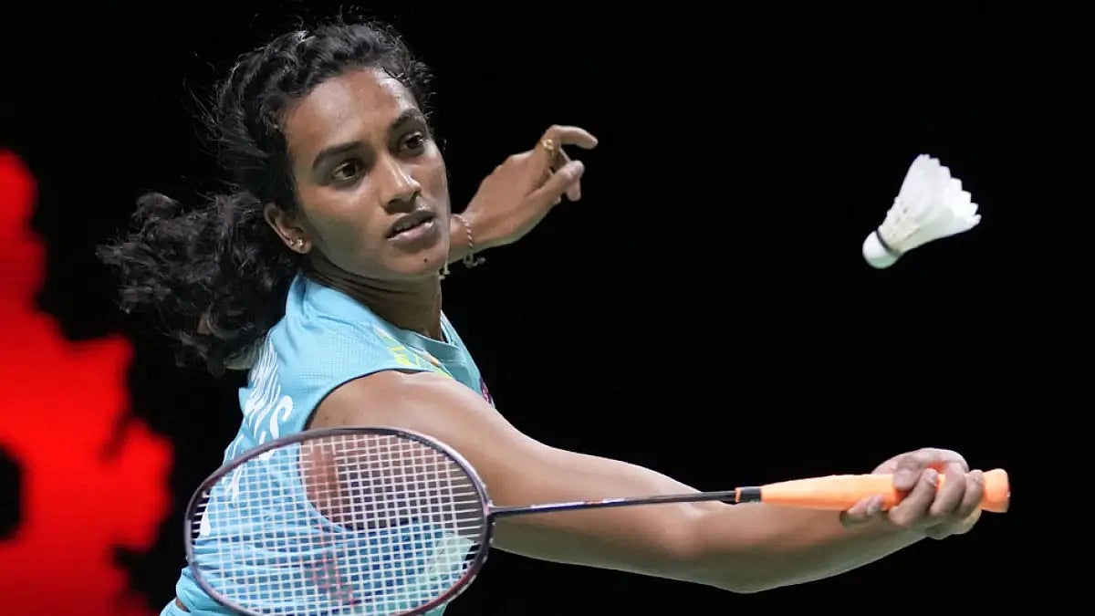 PV Sindhu will meet China's Han Yue for a place in the women's singles semi-finals.