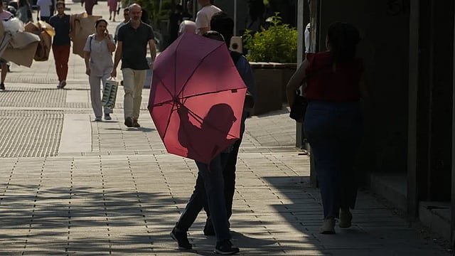 Season’s First Heat Wave Alert Issued For 11 Districts In Jharkhand