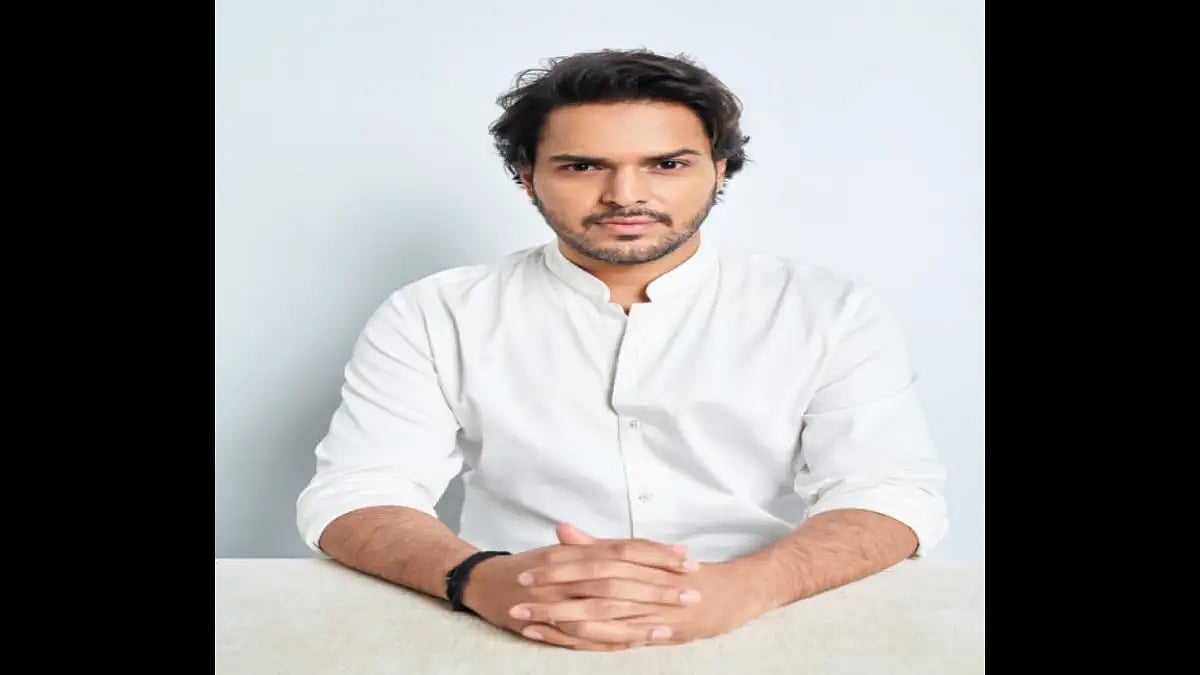 Mr. Samarth Bajaj, Co-Founder & CEO, The Designer's Class