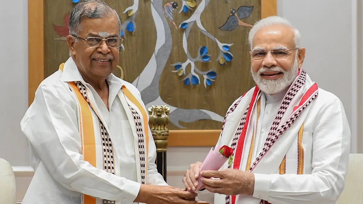 La Ganesan Takes Oath As Bengal Governor