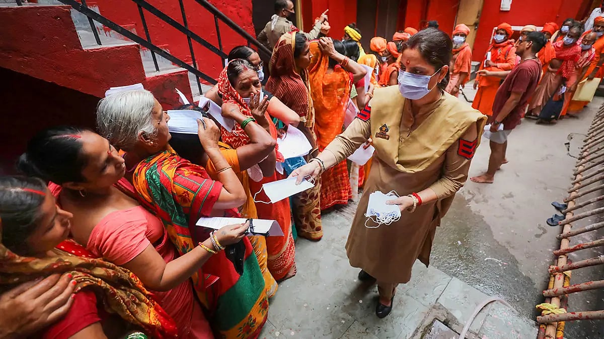 Amid Decline In Arrival Of Devotees, Amarnath Yatra Remains Suspended From Jammu