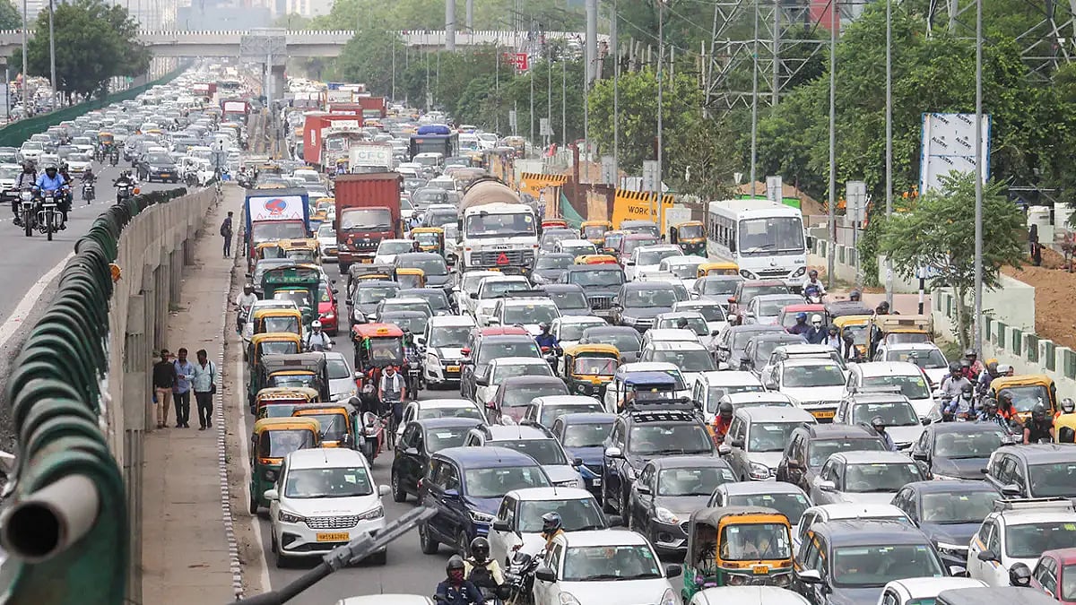 Traffic jam in Ghazipur border