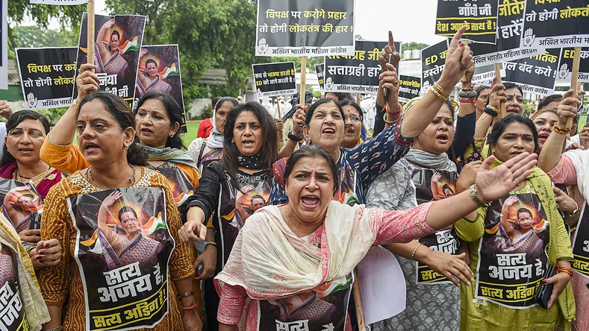 Sonia Gandhi Leaves ED Office After 2 Hours Of Questioning