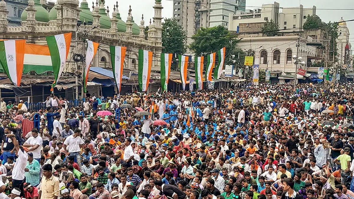 Multitudes Of People Gather For TMC's Martyrs' Day Rally