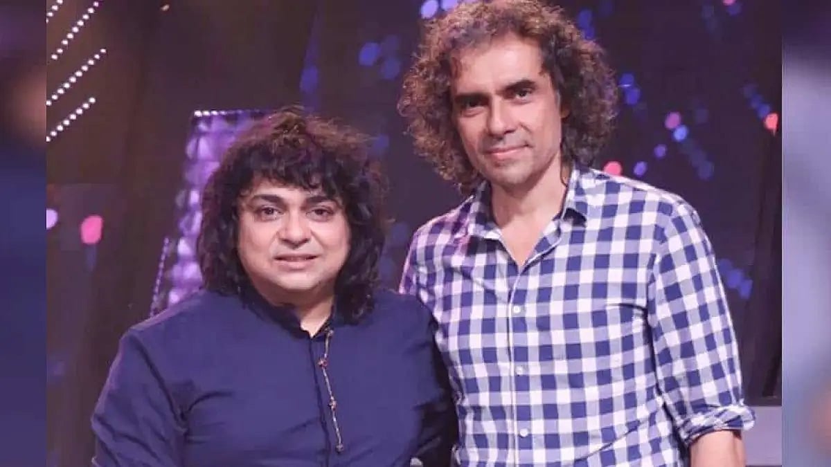 Imtiaz Ali with  'Superstar Singer 2' contestant Mohammad Faiz