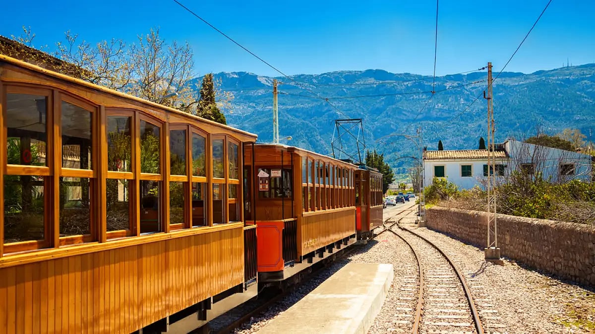 This is to encourage travellers to visit places that exist beyond Barcelona, Madrid and Seville