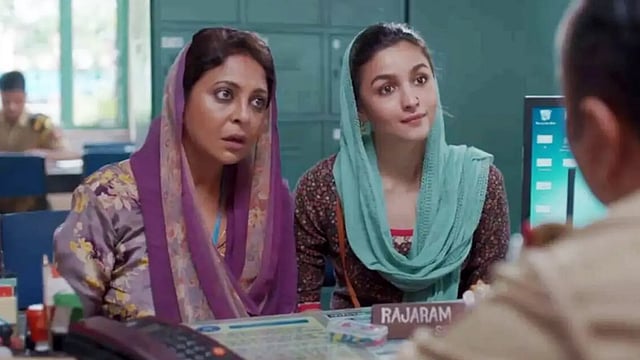 'Darlings' Trailer Shows Resilience Of Mother-Daughter Duo Peppered With Comedy