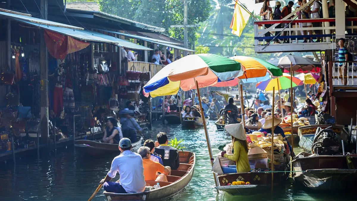 The Damnoen Saduak Floating Market in Bangkok