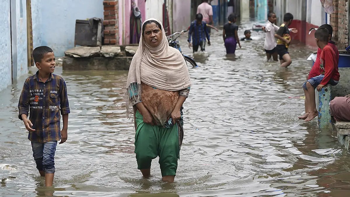 Hyderabad: Musi River Swells, Inundates Low-Lying Areas
