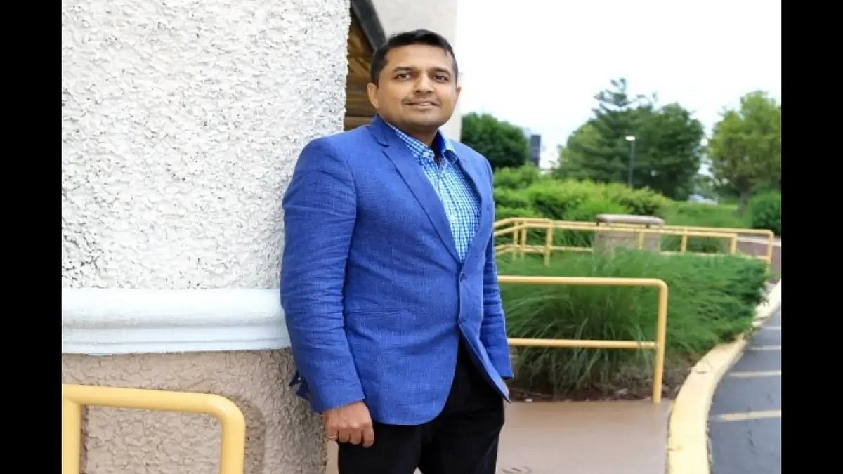 Mr. Hemang Arunbhai Pandit