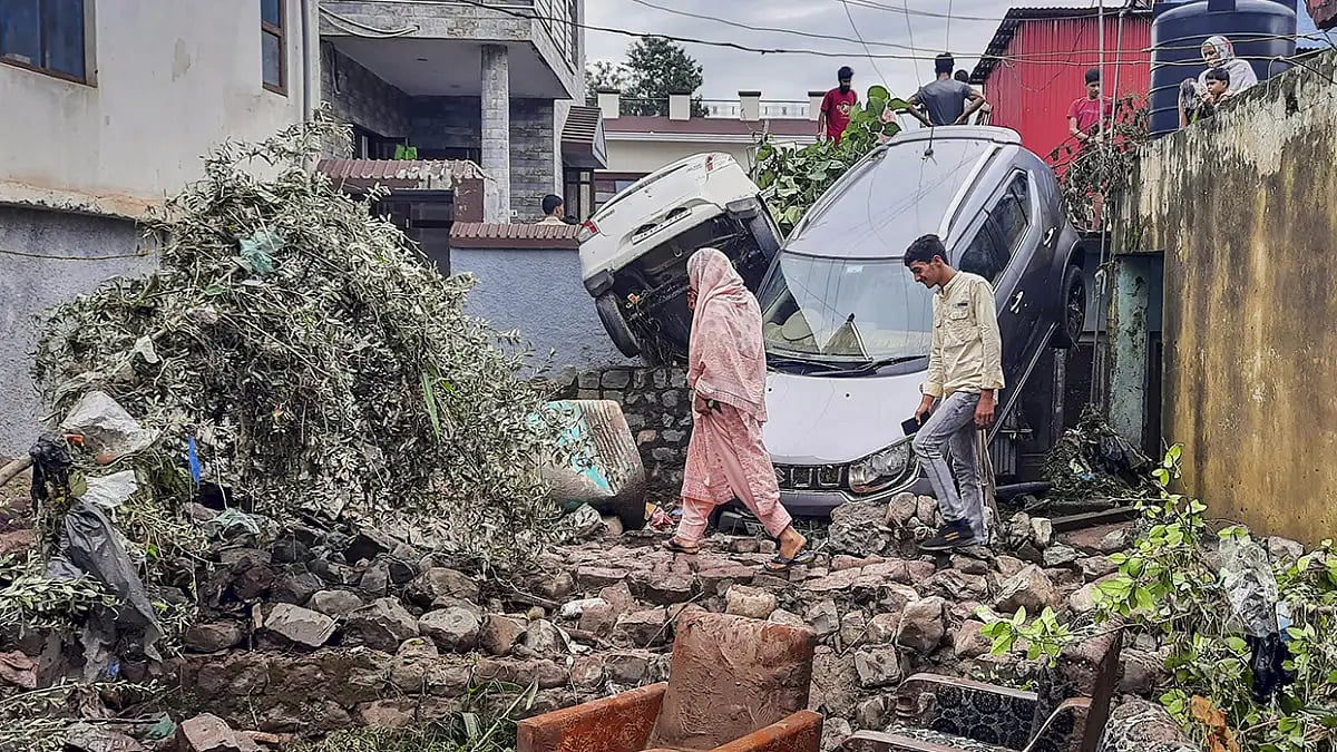 Weather: Flash floods in Poonch
