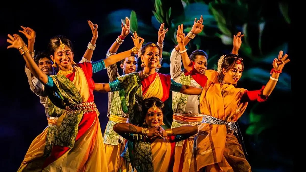'The choreographer and performers were shivering as if they were neonates...,' writes Kushal Poddar.
