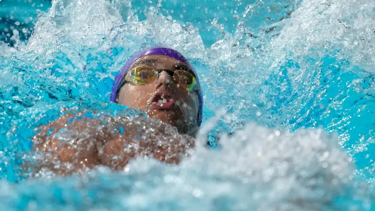 Srihari Nataraj competes during the men's 200m backstroke Heats at Commonwealth Games 2022.