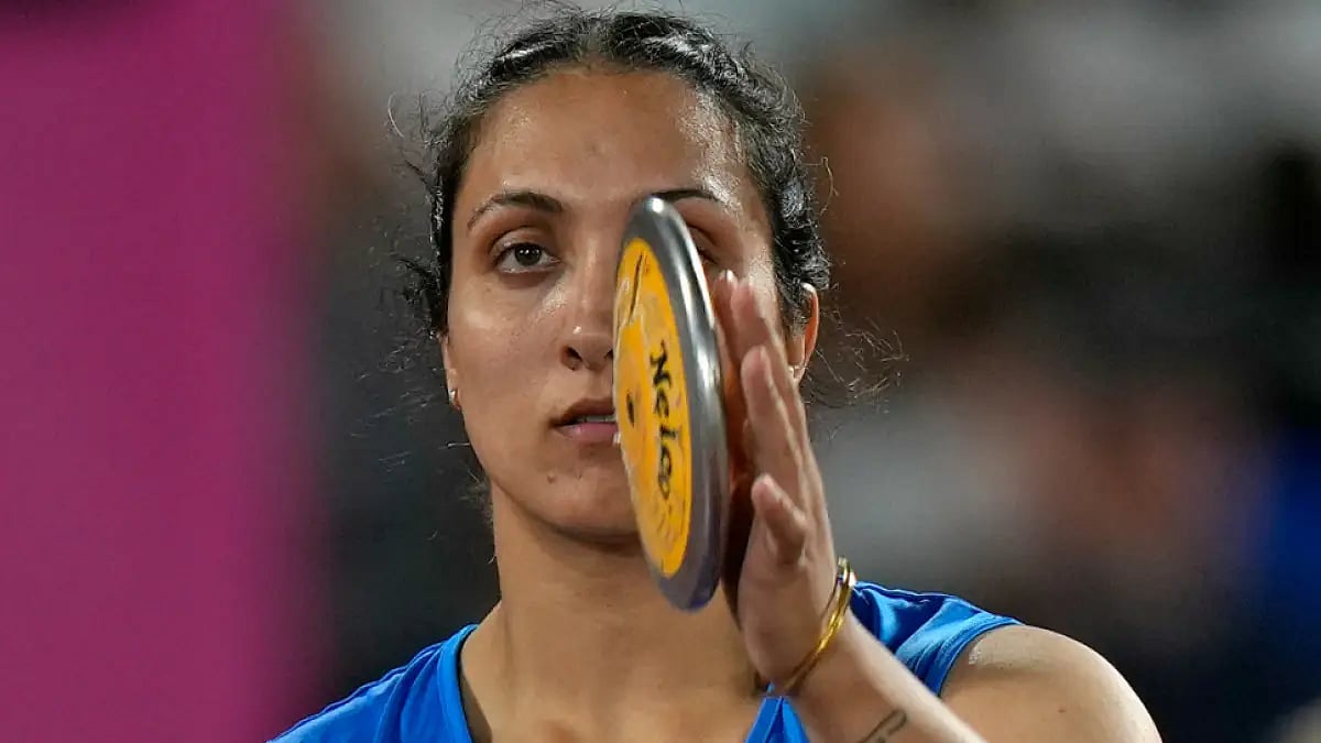 India's Navjeet Kaur Dhillon in action during women's discus throw final at CWG 2022. 