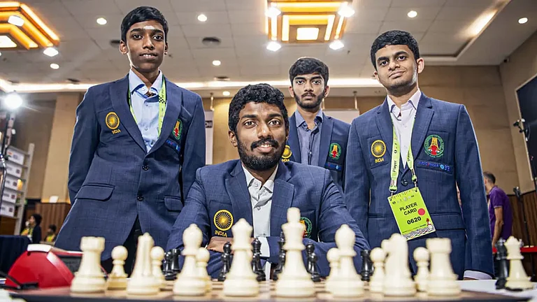 (L-R) Rameshbabu Praggnanandhaa, Adhiban Baskaran, Dommaraju Gukesh and Nihal Sarin in Chennai. - null