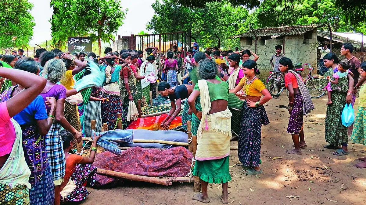 Death In Dandakaranya: In Jungles Of Chhattisgarh, Justice Is Served At The Barrel Of Gun