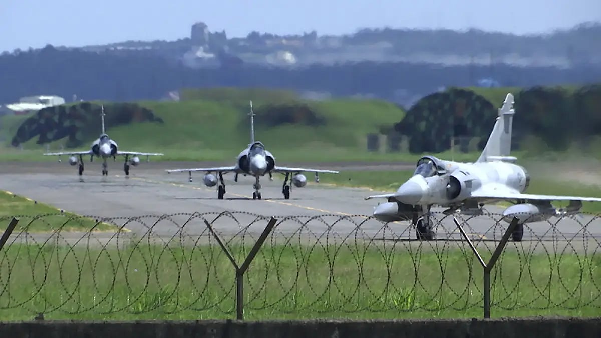 China Warns US To Not 'Stir Up Bigger Crisis', Increases Military Drills Around Taiwan