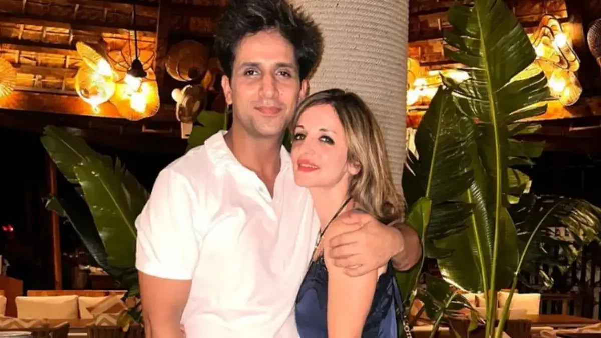 Sussanne Khan and Arslan Goni