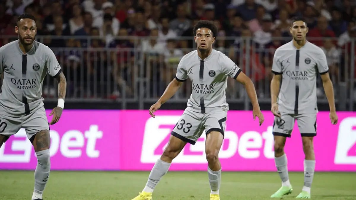 PSG coach Christophe Galtier gave Warren Zaire-Emery his Ligue 1 debut against Clermont.