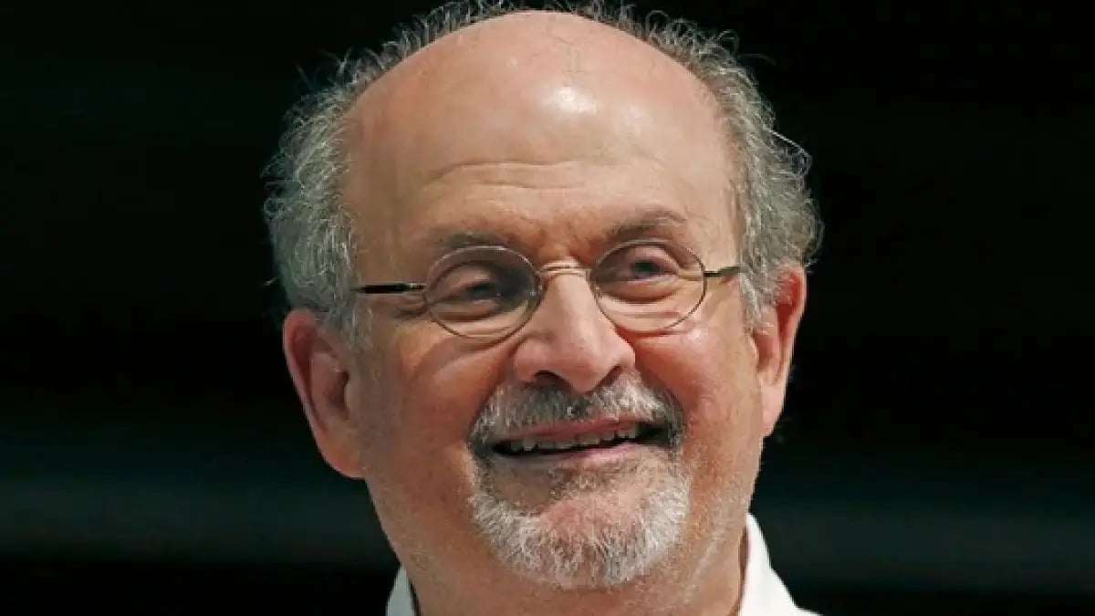 Author Salman Rushdie 