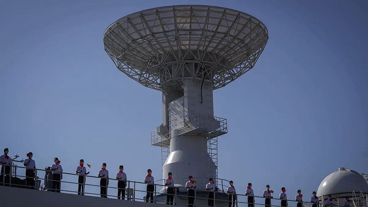 Chinese research ship Yuan Wang 5 - null