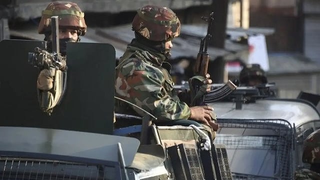 Jammu: Police Seize Cache Of Arms Dropped On Border; Jailed LeT Informer Killed In Encounter