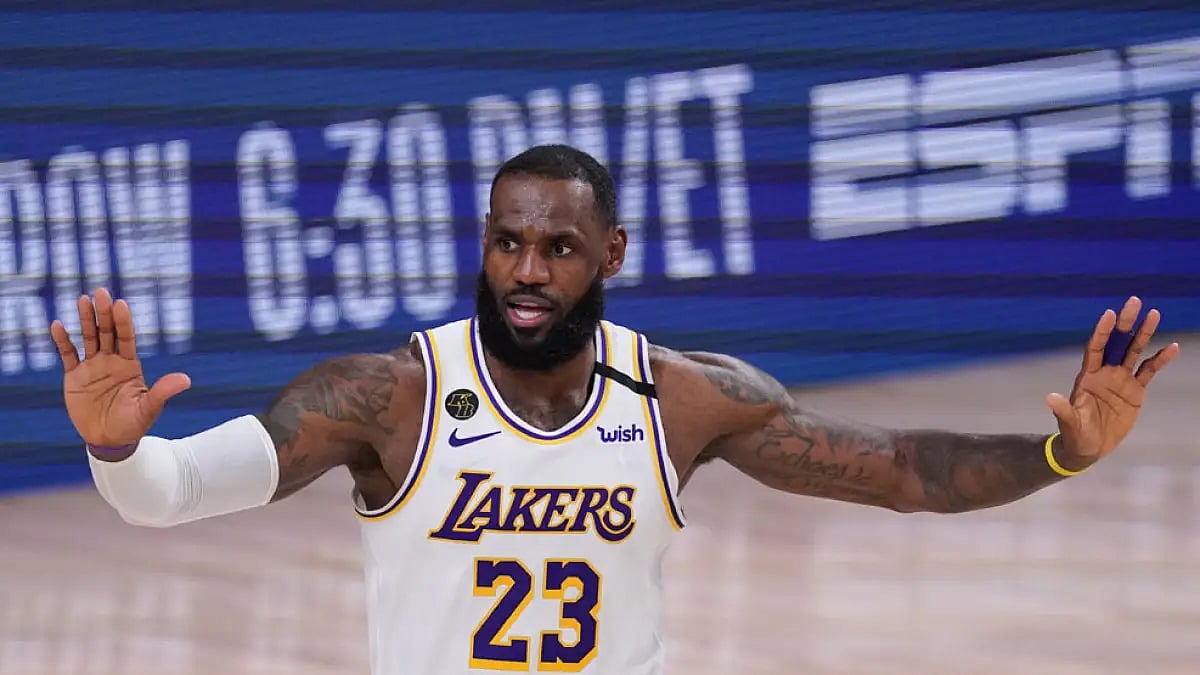 Barring injury, LeBron James is likely to surpass Kareem Abdul-Jabbar as the NBA's career scoring king this winter.