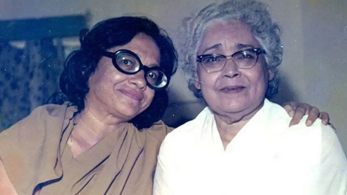Ismat Chughtai with Amina Mushfiq, wife of Mushfiq Khawaja.