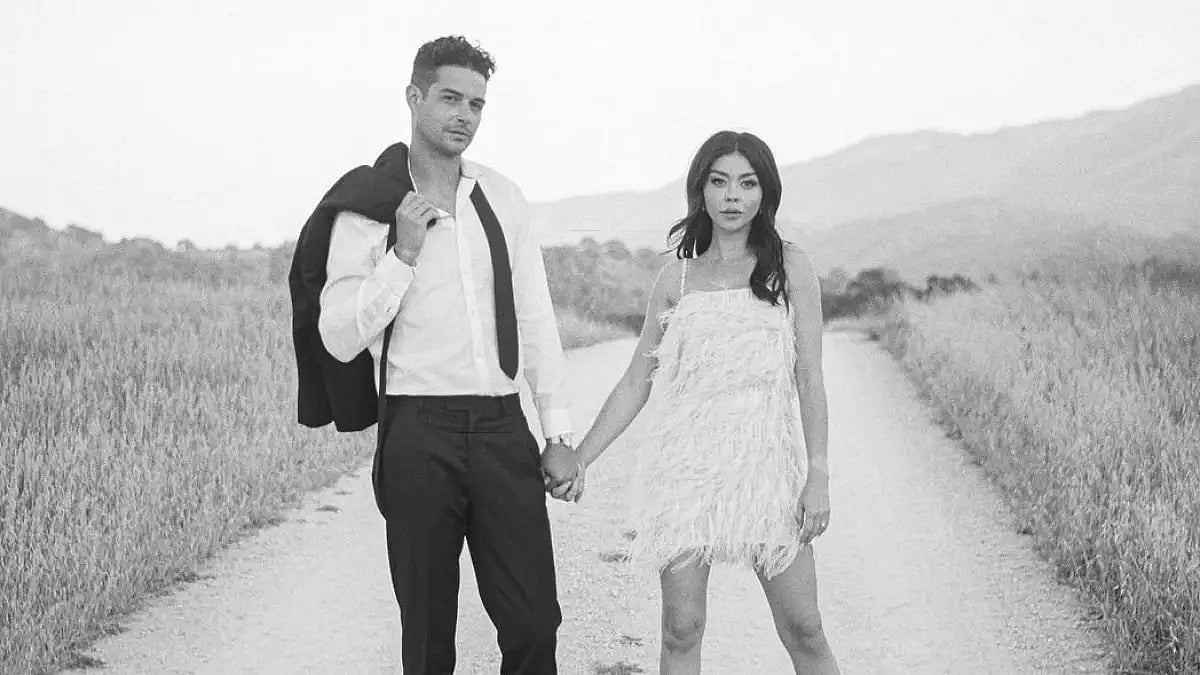 Sarah Hyland, Wells Adams tie the knot
